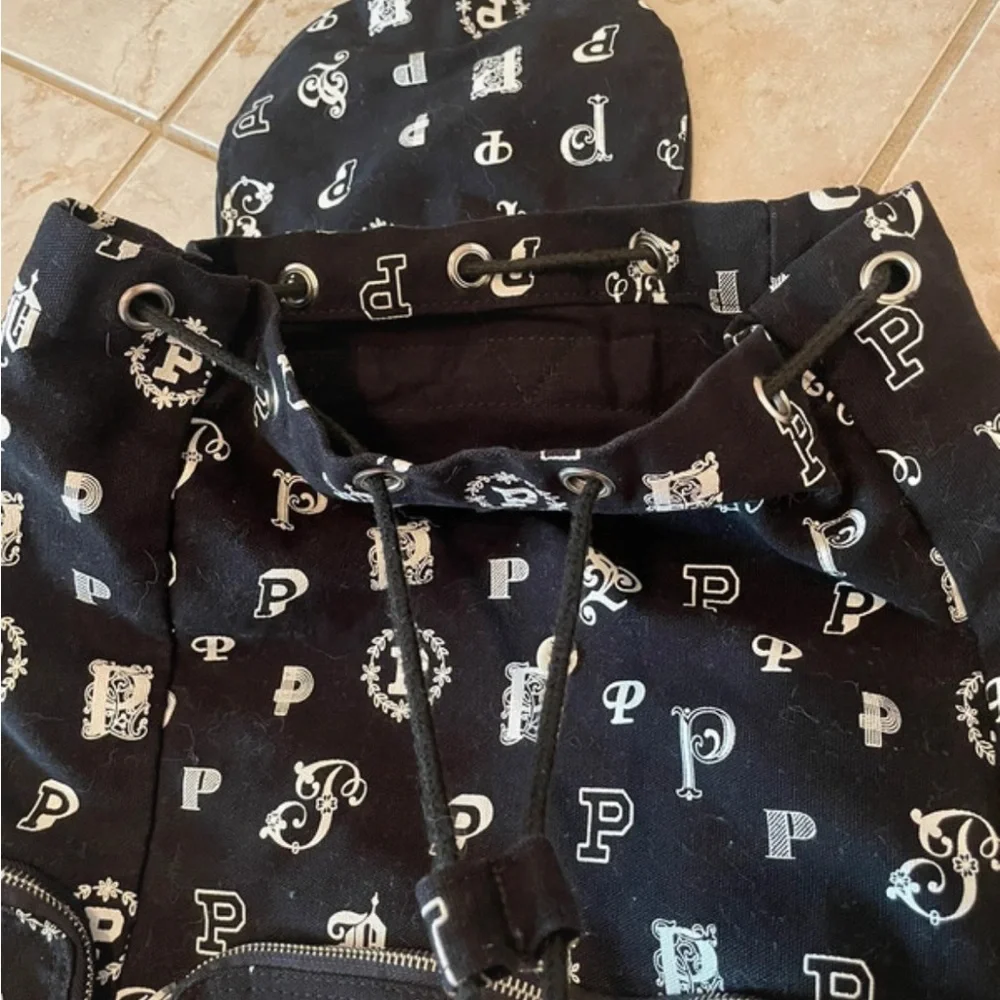 Victoria's Secret Pink Black White P Patterned Drawstring Backpack Multi Use - Picture 4 of 8